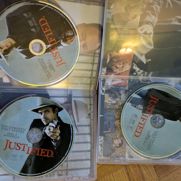 Justified Complete Seasons 1-3 DVD Set - Picture 4 of 4